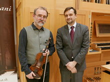 Stanislav Šurin - organ, Miloš Valent - husle (Slovensko)